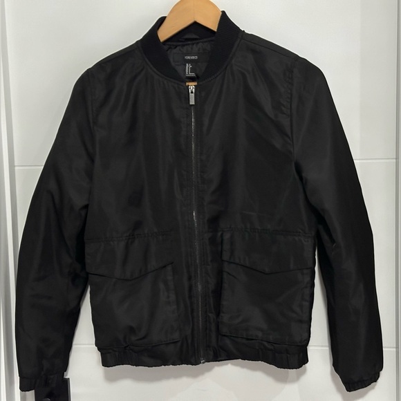💛Like New💛 Forever 21: Classic Bomber Jacket- Size Small - Picture 1 of 8